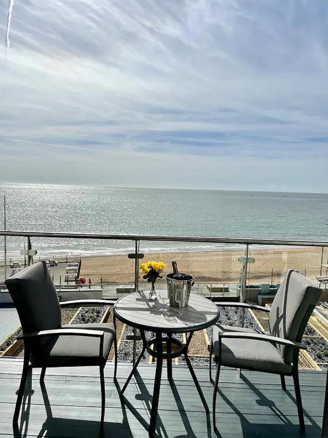 Sohot Stays Royal Sands Seaview Apt Free Parking Sleeps 4 رامْسْغيت المظهر الخارجي الصورة